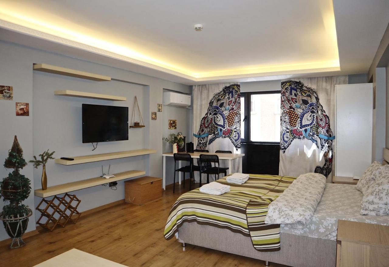 Handmade Apartment