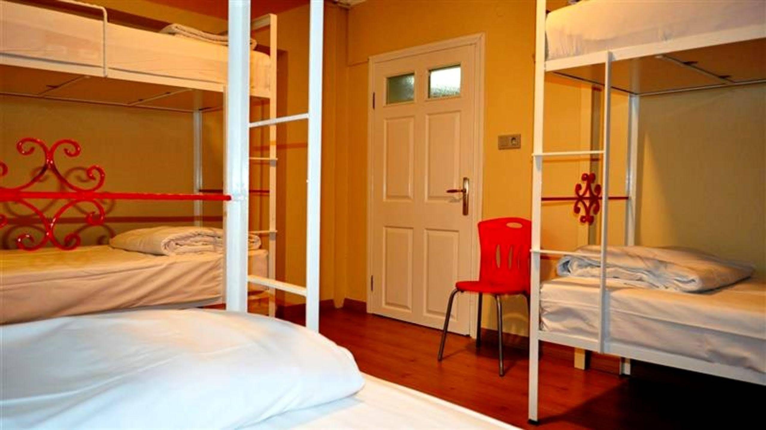 Antique Albergue *