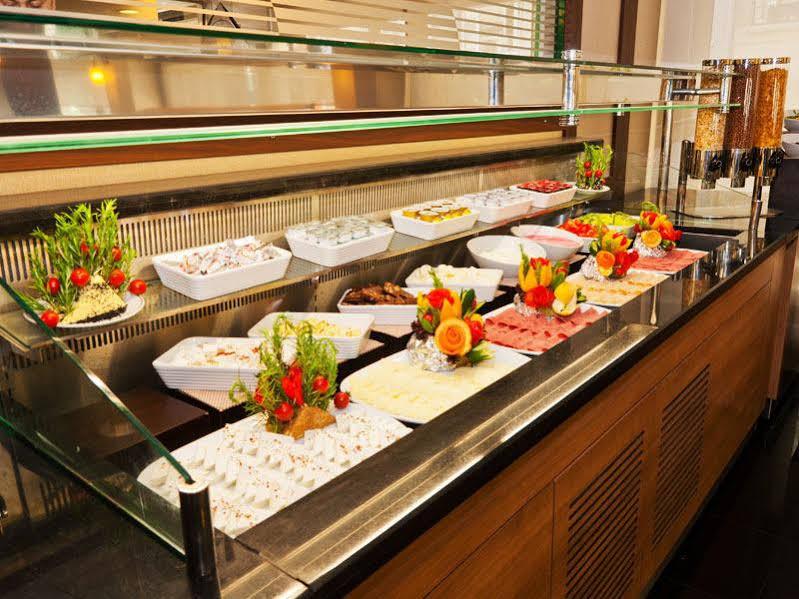 Hotel Riva Taksim 4*
