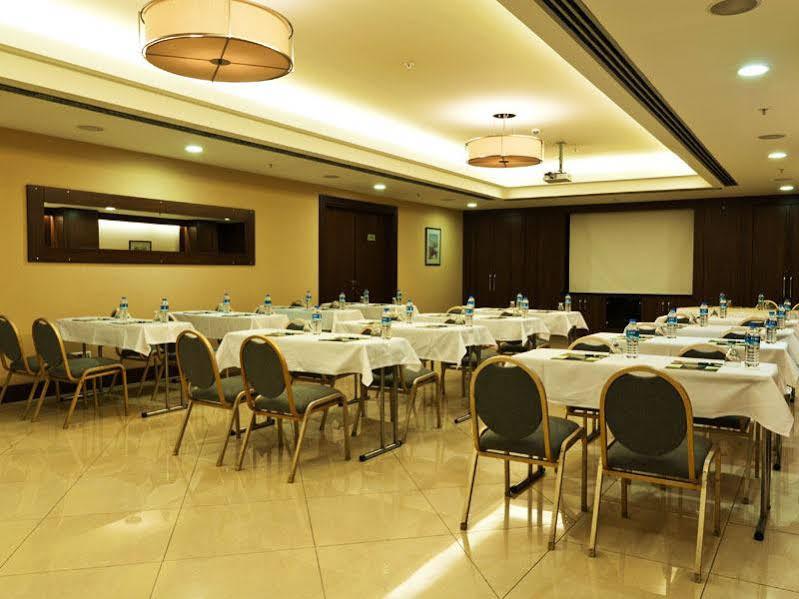 Riva Taksim 4*