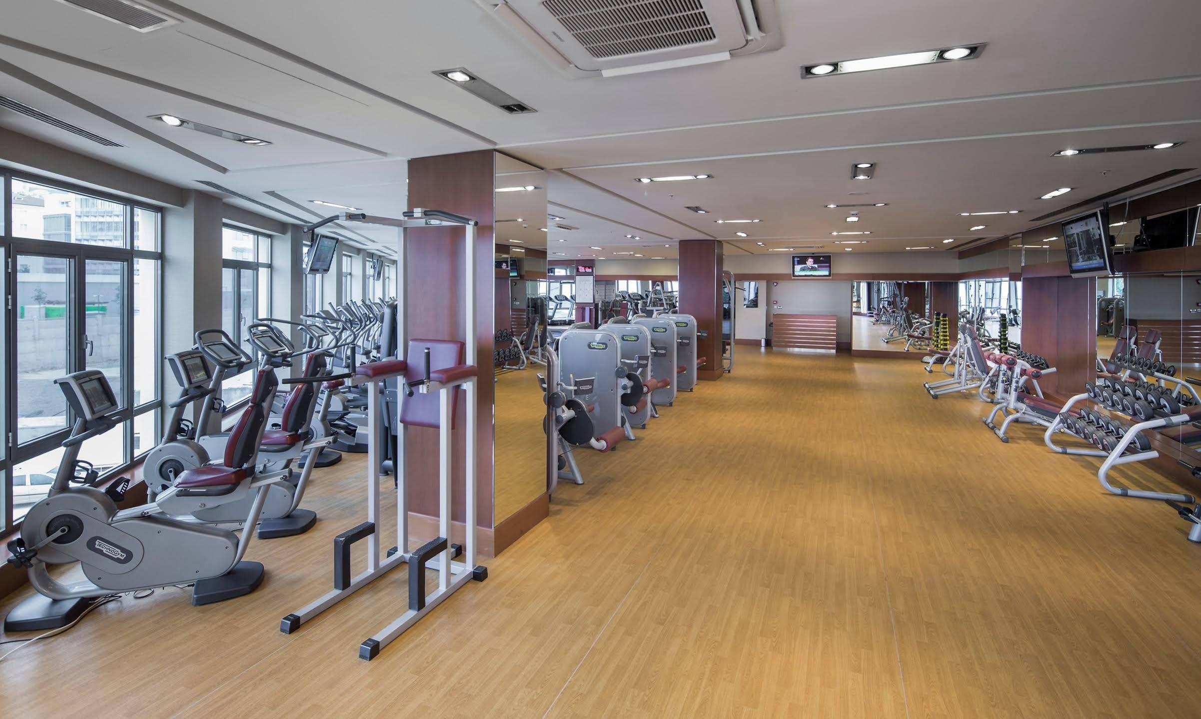 Titanic Business Kartal Otel 5*