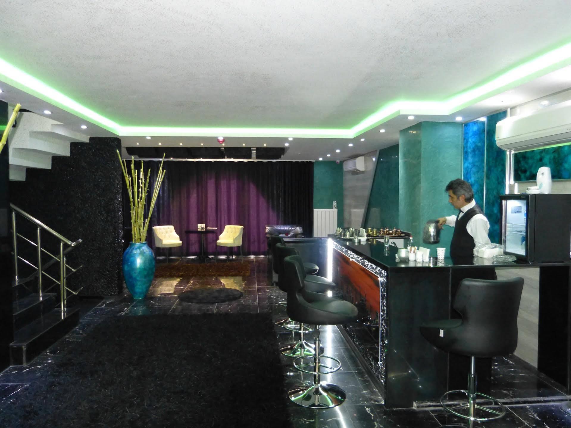 Ag & Sisli 3*