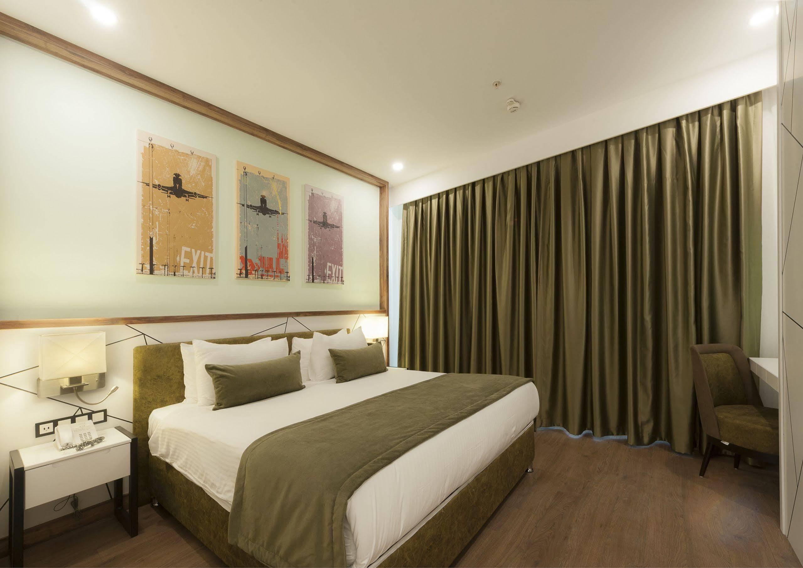 Hotel Isg Sabiha Goekcen Airport 4*