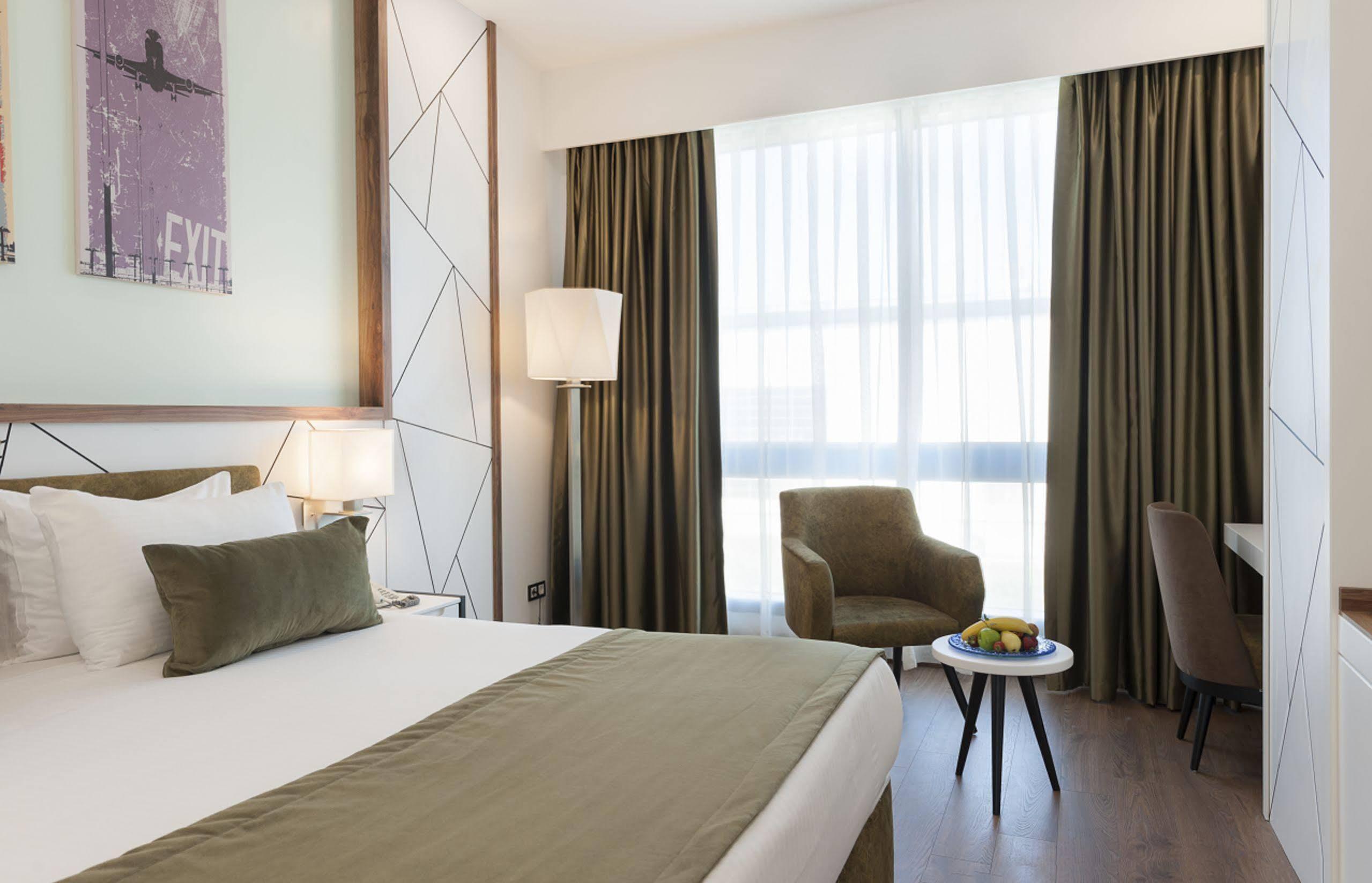 Isg Sabiha Goekcen Airport 4* Istanbul
