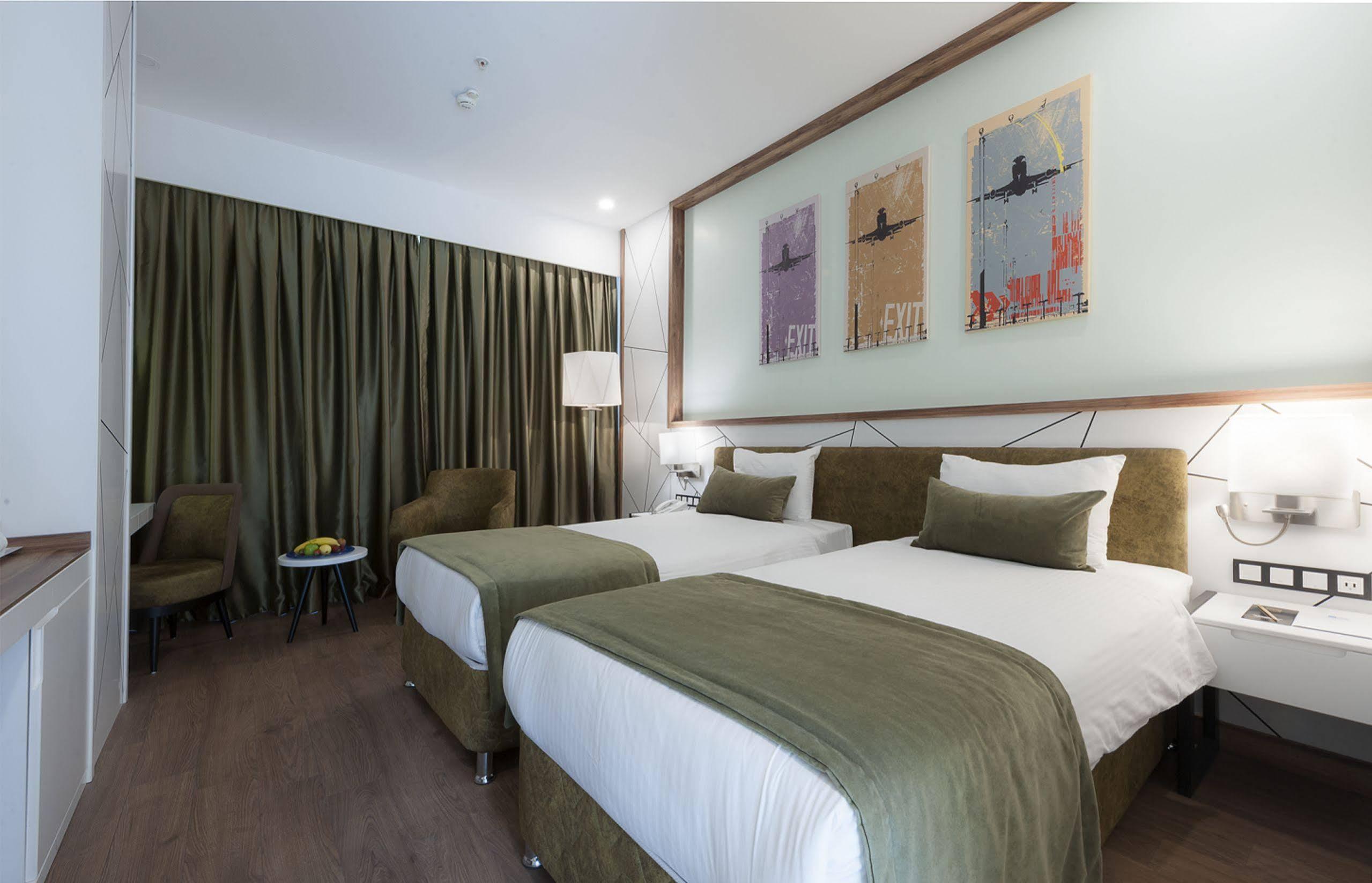Isg Sabiha Goekcen Airport Hotel