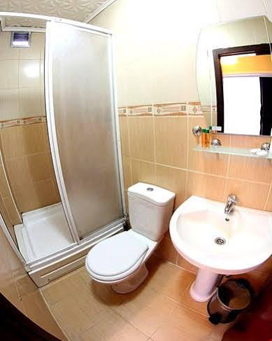 Hotel Peradise 2*