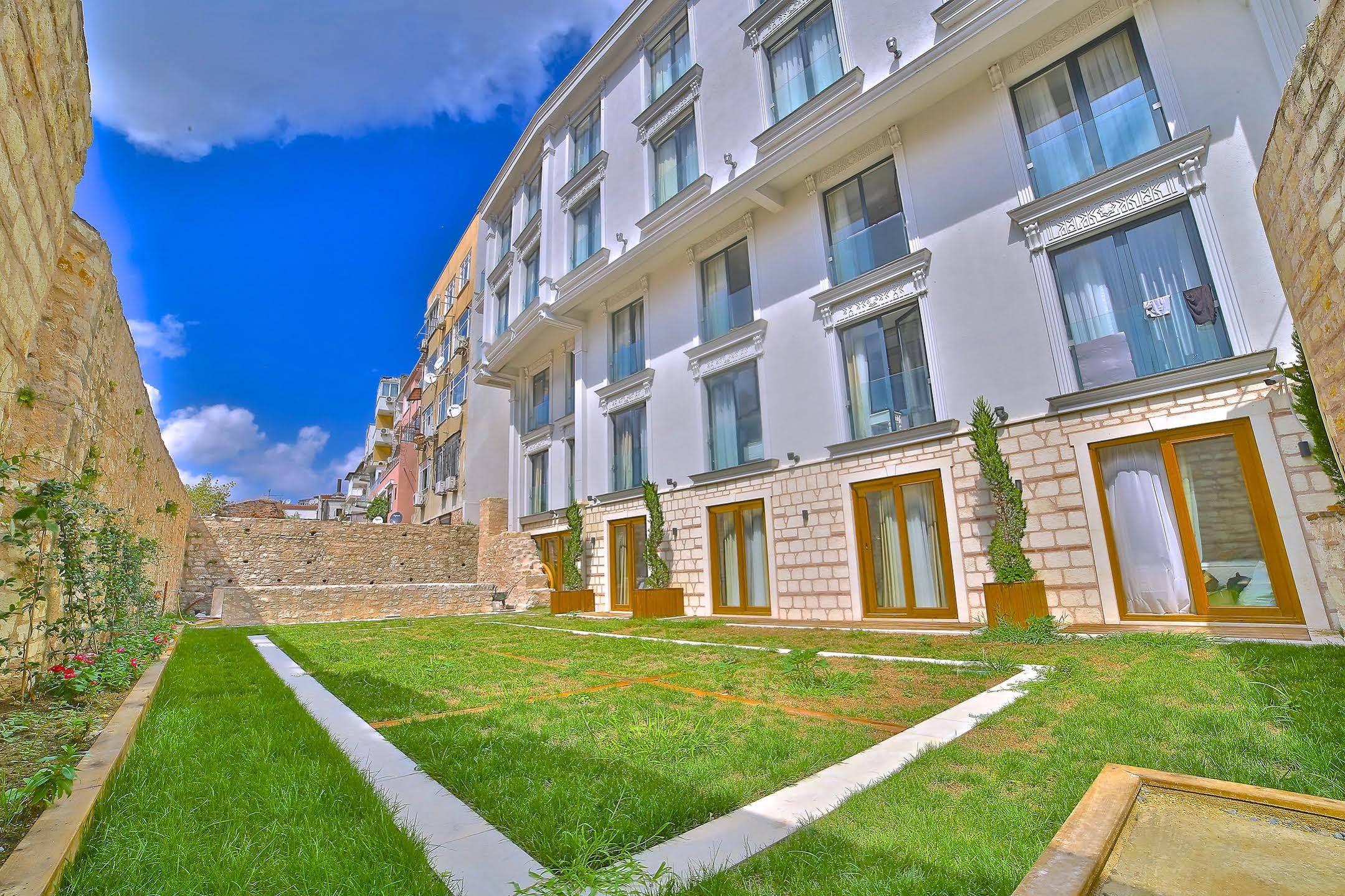 Yilsam Sultanahmet Hotel 4*