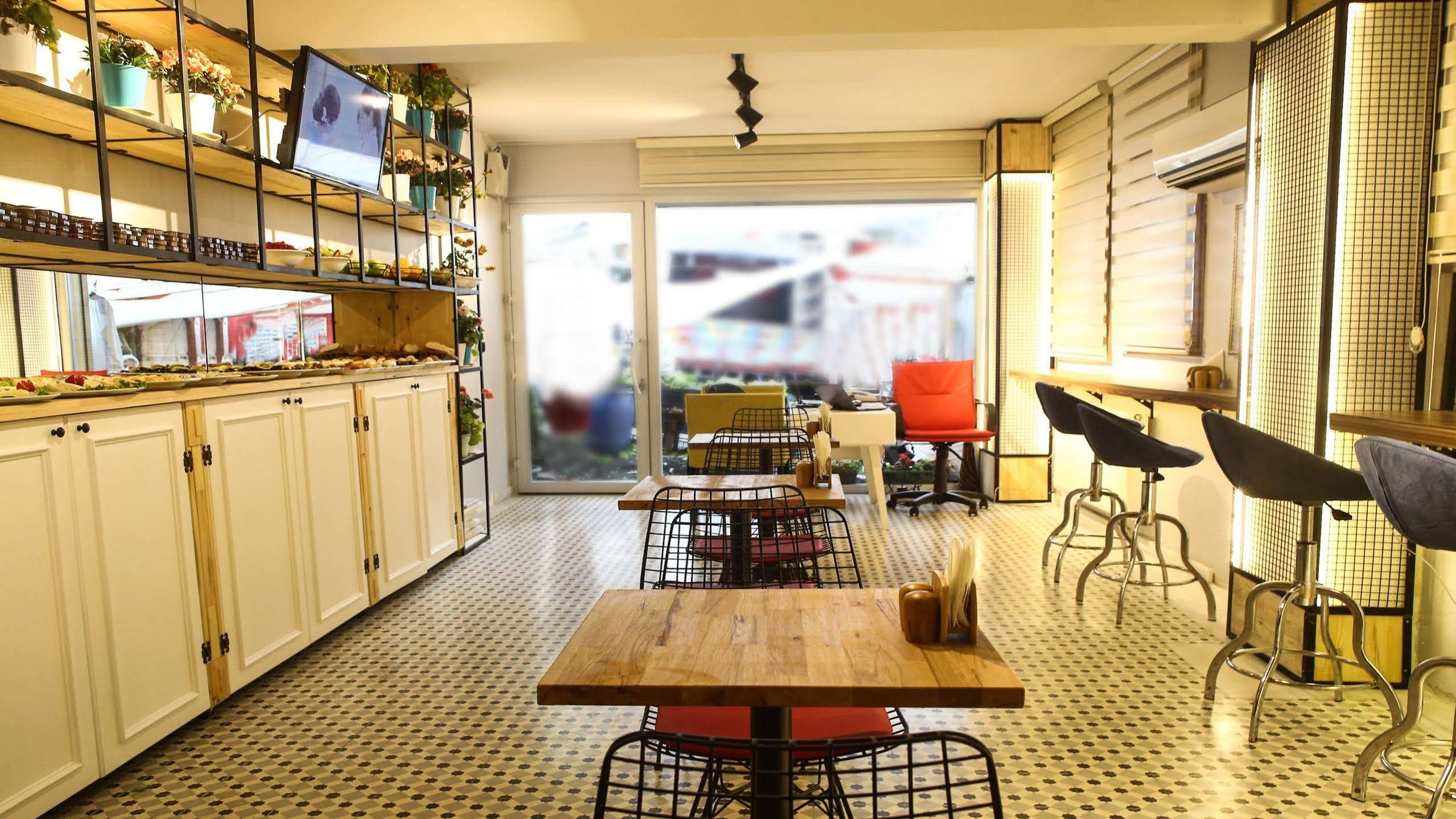 Neva Flats Taksim Hotel
