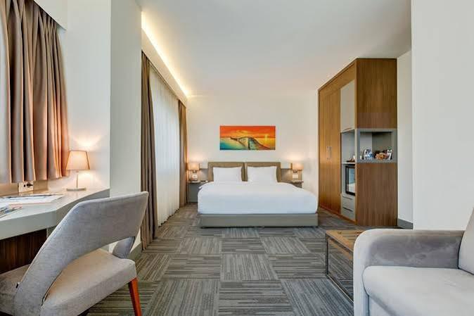 Plus Atasehir Hotel