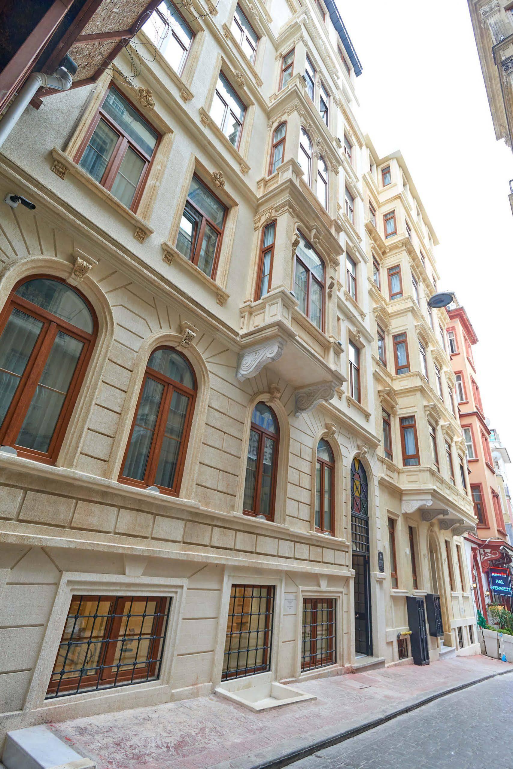 Akka Taksim-special Class 2*