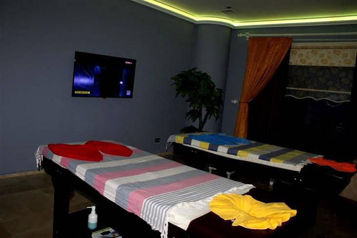 Hotel My Palace Saw 2*