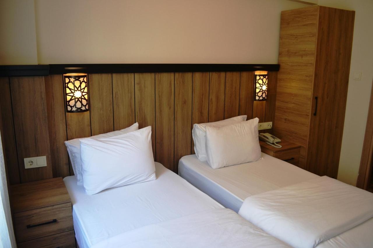 Comfort Hotel 3*
