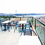 Class Hotel Bosphorus With Jacuzzi