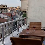 Galata Aristo Suites