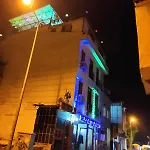 Dilek Hotel & Cafe