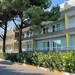 Talen Otel