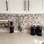 Cozy And Bright Apartment Near Bosphorus