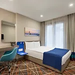 Trip Bosphorus Taksim Hotel