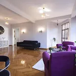 Amazing Flat Near Osmanbey Metro Station