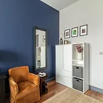 Modern Apartment In Beyoglu With Balcony
