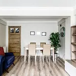 Fully Furnished And Stylish Flat In Sisli