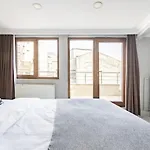 Stylish Duplex With Terrace 650 M To Galata Tower