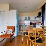 Stunning Duplex With Sea View