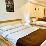 Taksim Newaz Hotel