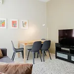 Centrally Located Chic Flat Near Macka Park