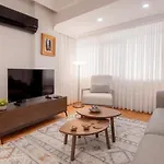 Charming Bagdat Avenue Hideaway, Near Marina