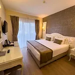Sarnic Premier Hotel