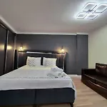 Mars Hotel
