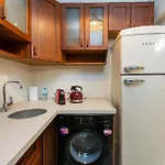 Maison Chic : Newly Renovated 3Br In City Center