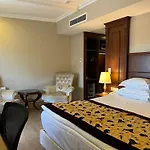 Glk Premier The Home Suites & Spa