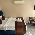Celebi Step Suites