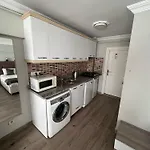 Black Bird Suite Hotel