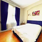 Hkn Home Large Four-Bedroom House In A Central Location2
