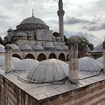 Nur Home Abuzer Yegin
