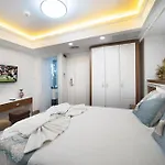 Room In Guest Room - Lika Hotel - Comfortable Double Room In Istanbul