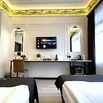 Angel\'S Home Suites - Angel Group Hotels