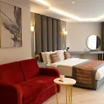 The Kuelsuemz Hotel
