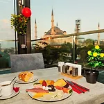 Aristocrat Hotel