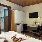 Royal Gur Hotel