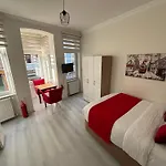 Istanberry - Scarlet Apartments