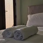 Rafinn Hotel