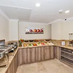 Alphonse Hotel