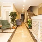 Villa Sweet Hotel