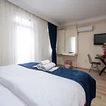 Taksim Fidan Suite