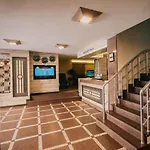 Sahinler Hotel