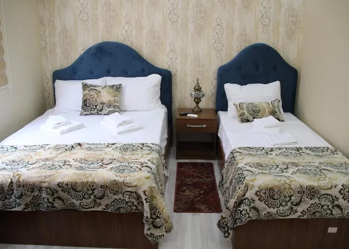 Estampolis Hotel